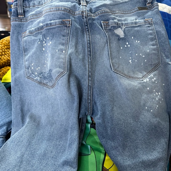 kancan - Picture 1 of 4